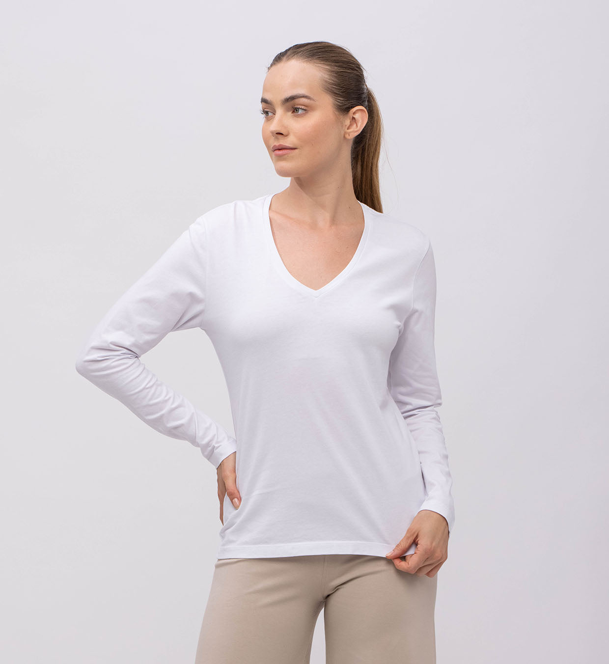 Basic V-Neck Long Sleeve Top