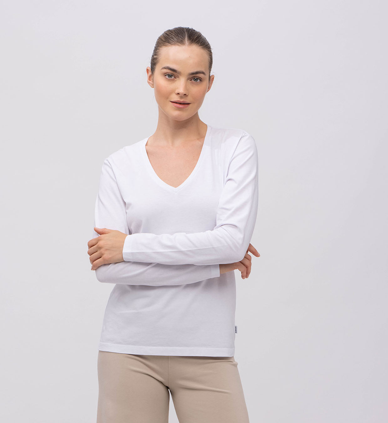 Basic V-Neck Long Sleeve Top